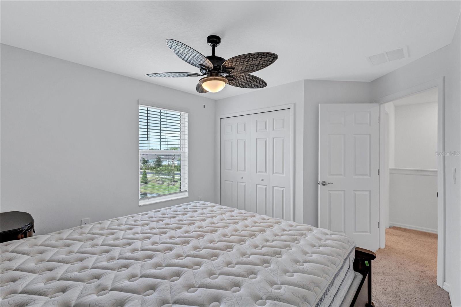 NAUTIQUE/WATERSIDE - Residential Lease