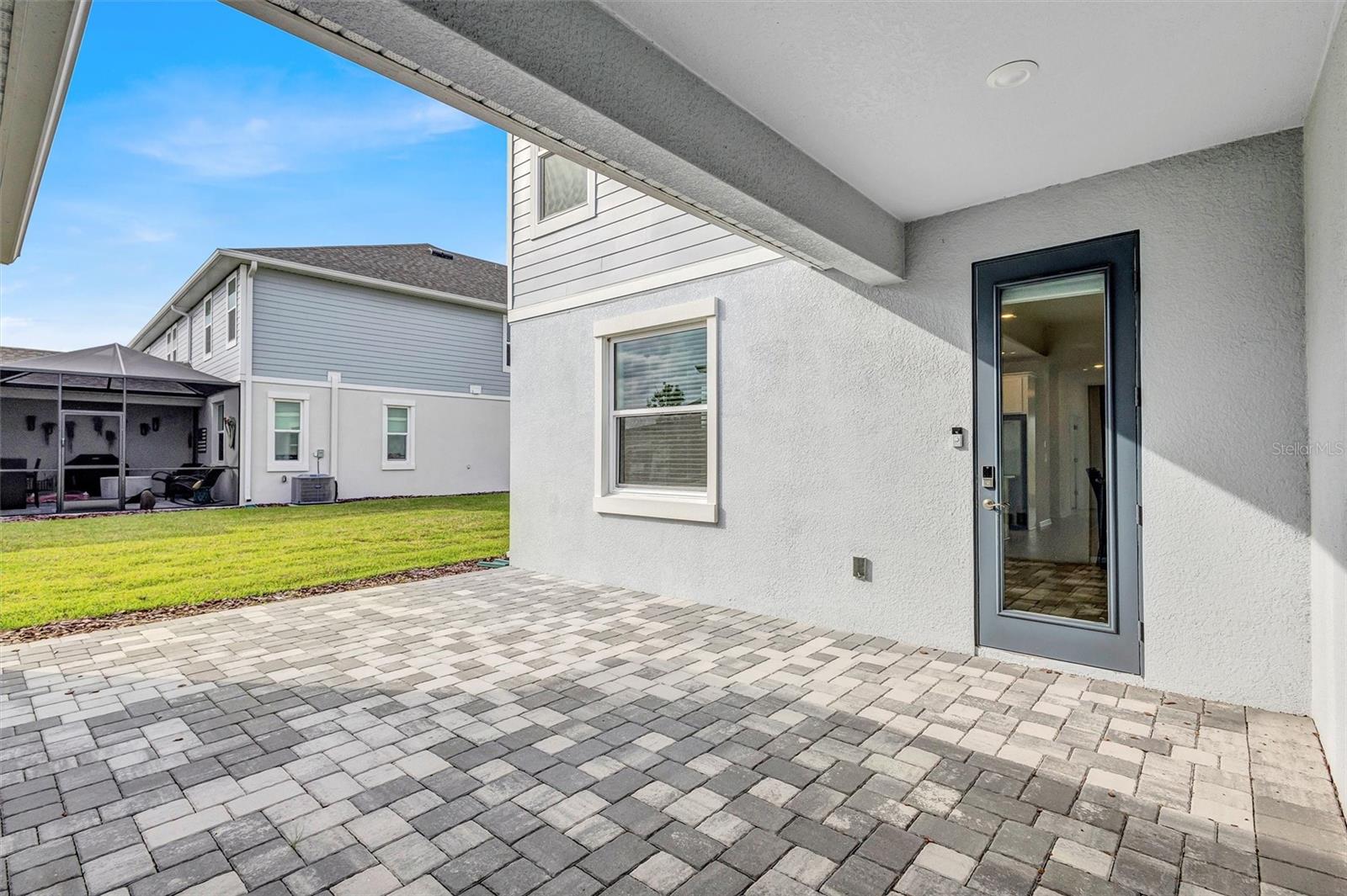 NAUTIQUE/WATERSIDE - Residential Lease