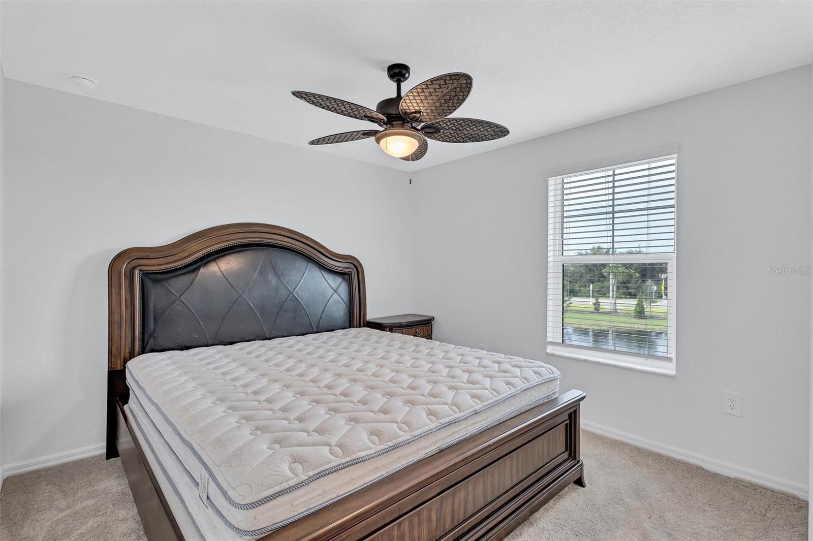 NAUTIQUE/WATERSIDE - Residential Lease