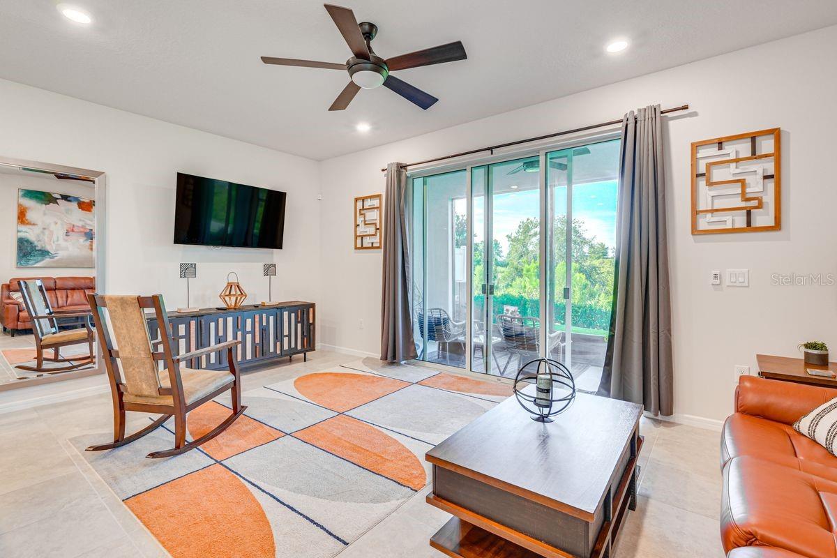 CHAPEL XING PRCL 5 - Residential Lease