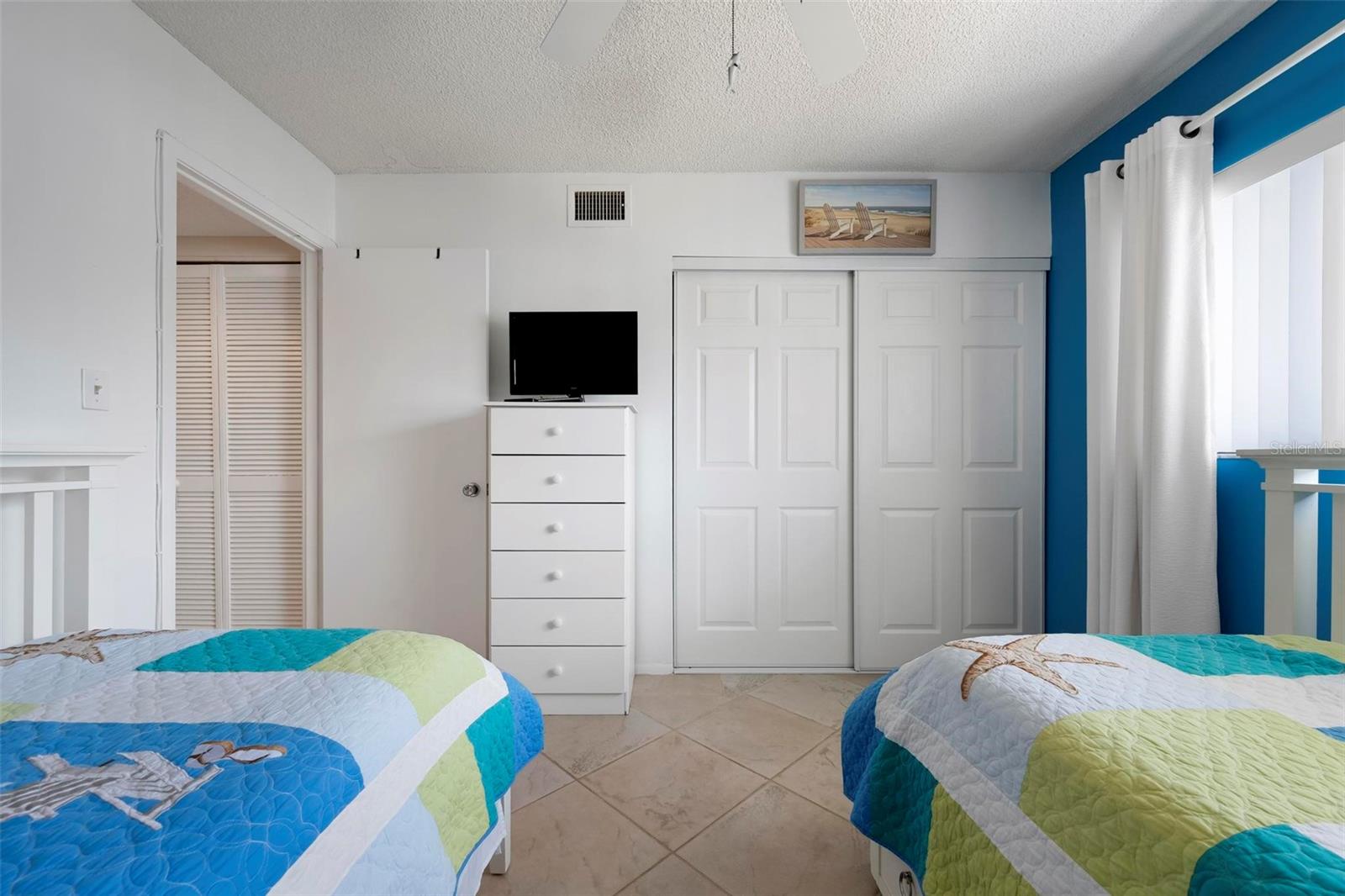SEA WINDS - Residential