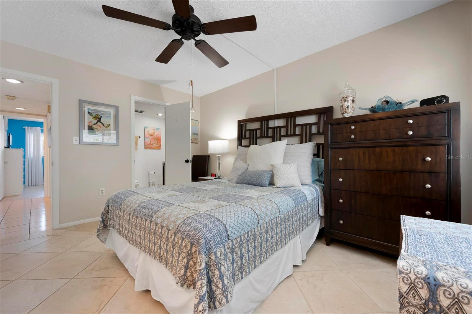 SEA WINDS - Residential