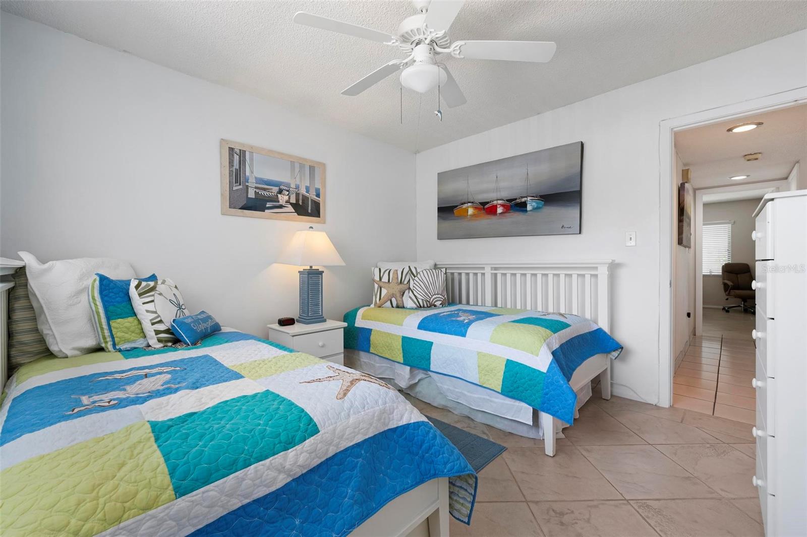 SEA WINDS - Residential