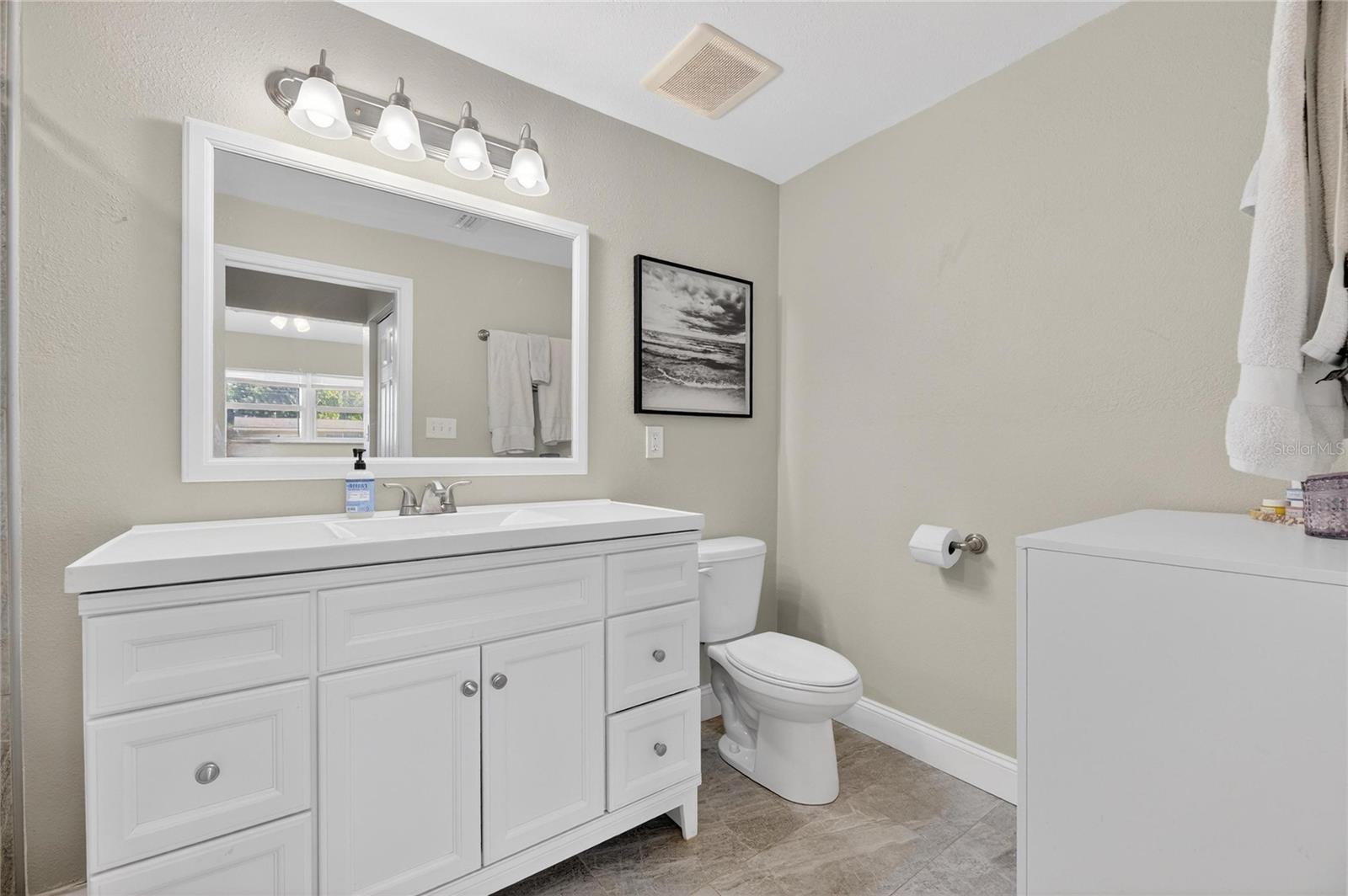 CROSS BAYOU ESTATES 1ST ADD - Residential