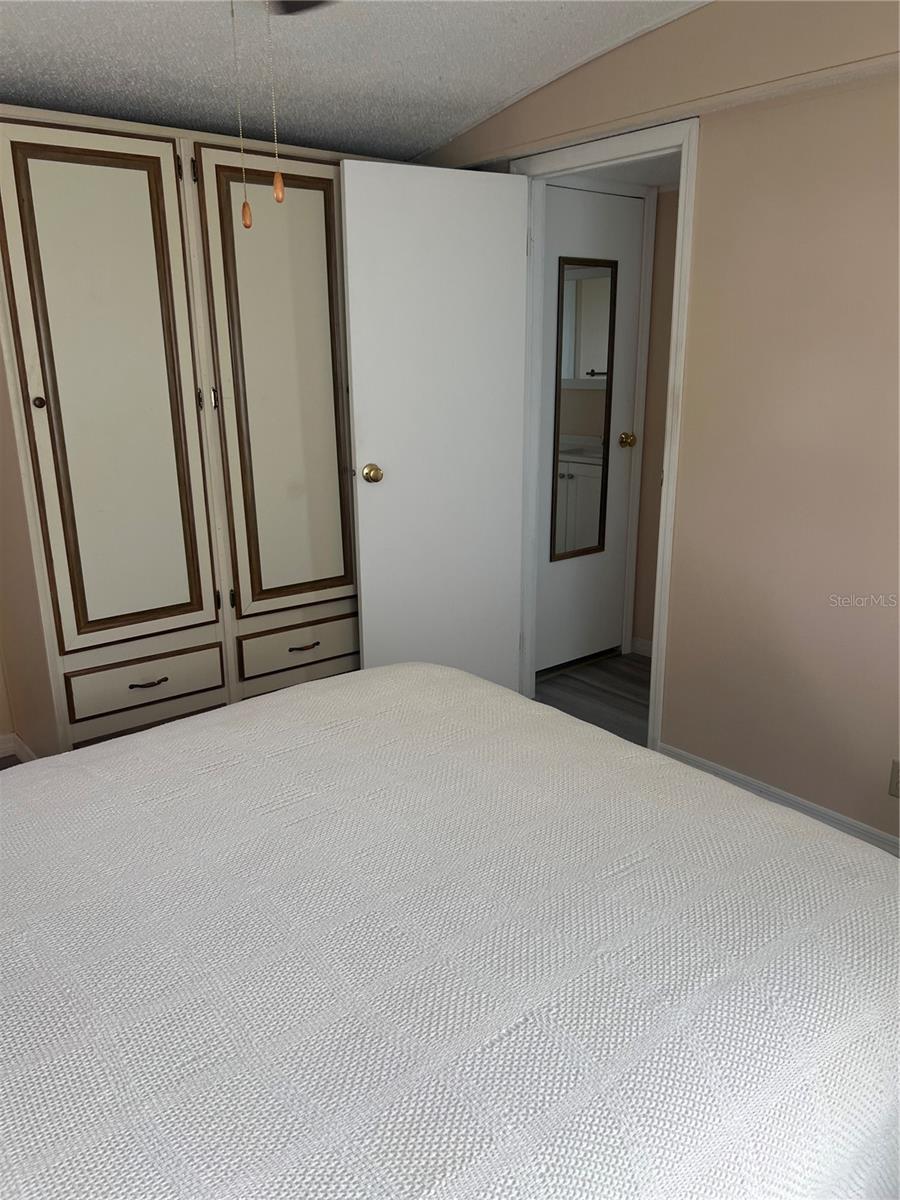 HOLIDAY PARK - Residential