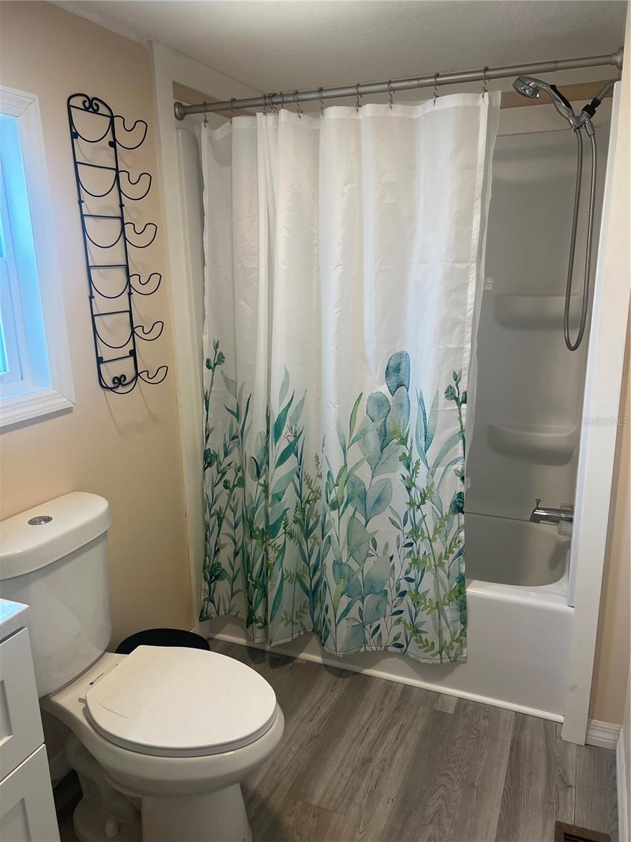 HOLIDAY PARK - Residential