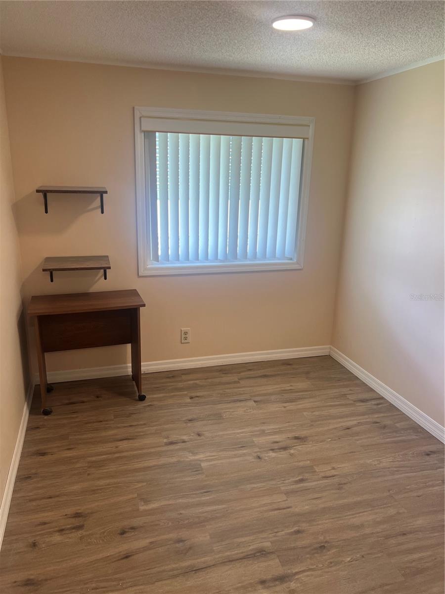 HOLIDAY PARK - Residential