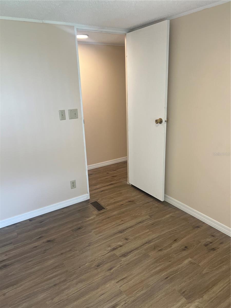 HOLIDAY PARK - Residential