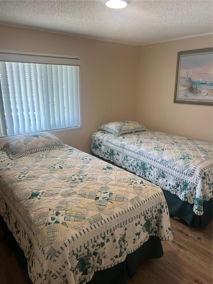 HOLIDAY PARK - Residential