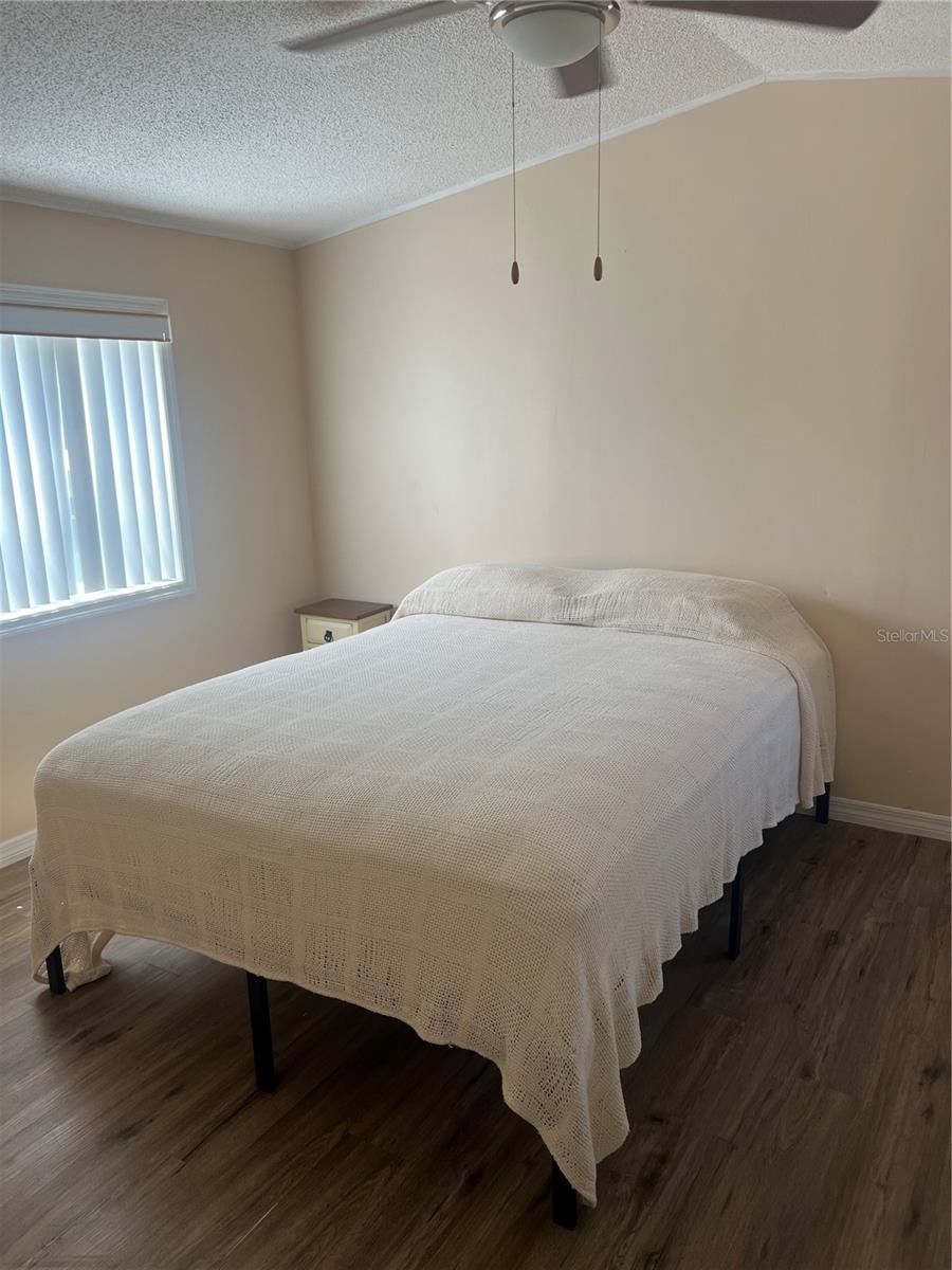 HOLIDAY PARK - Residential