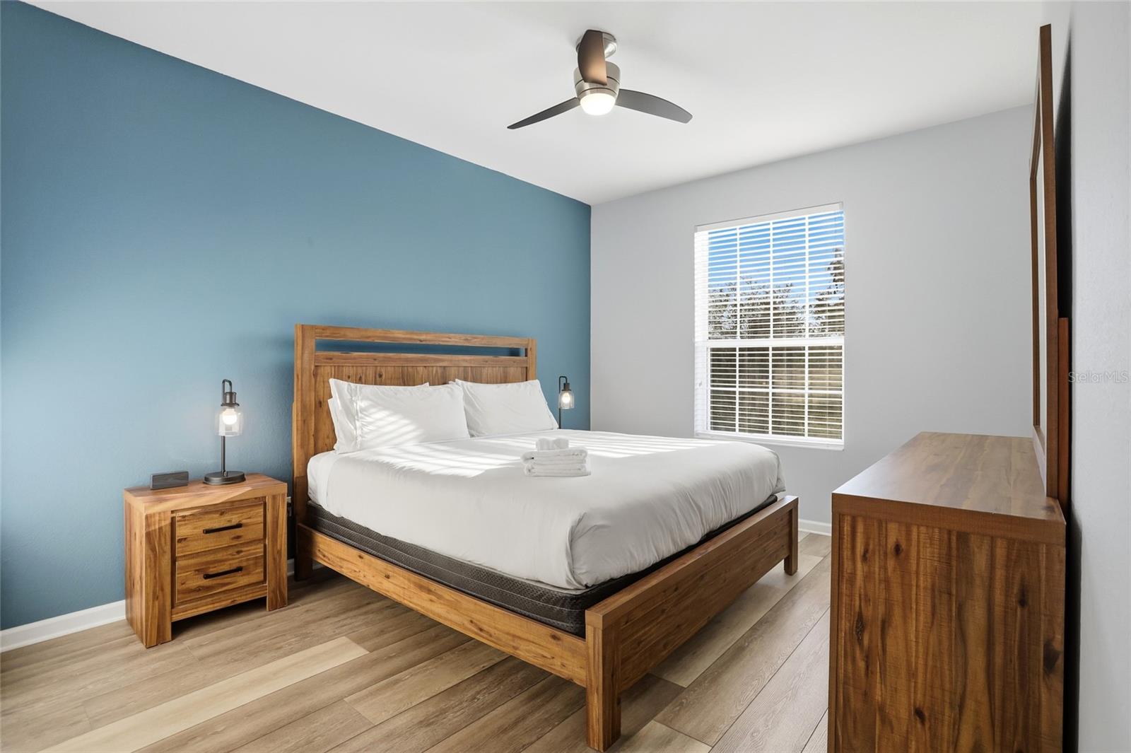 ISLES/CAY COMMONS PH 2 - Residential