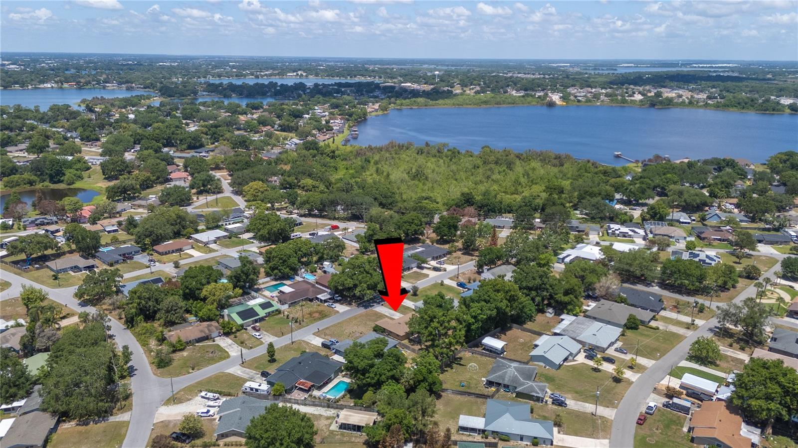 ELOISE WOODS LAKE MARIAM UNIT - Residential