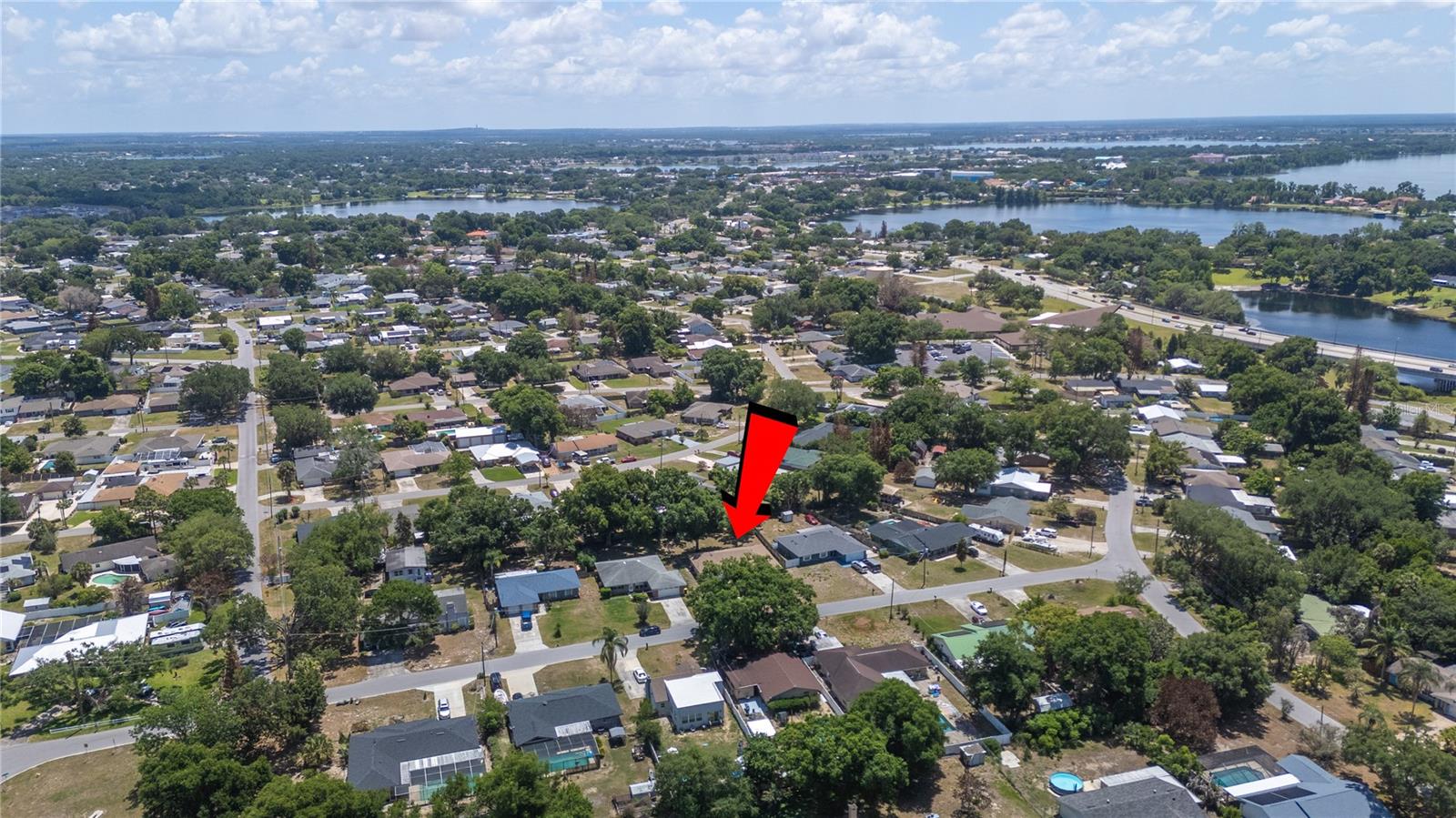 ELOISE WOODS LAKE MARIAM UNIT - Residential