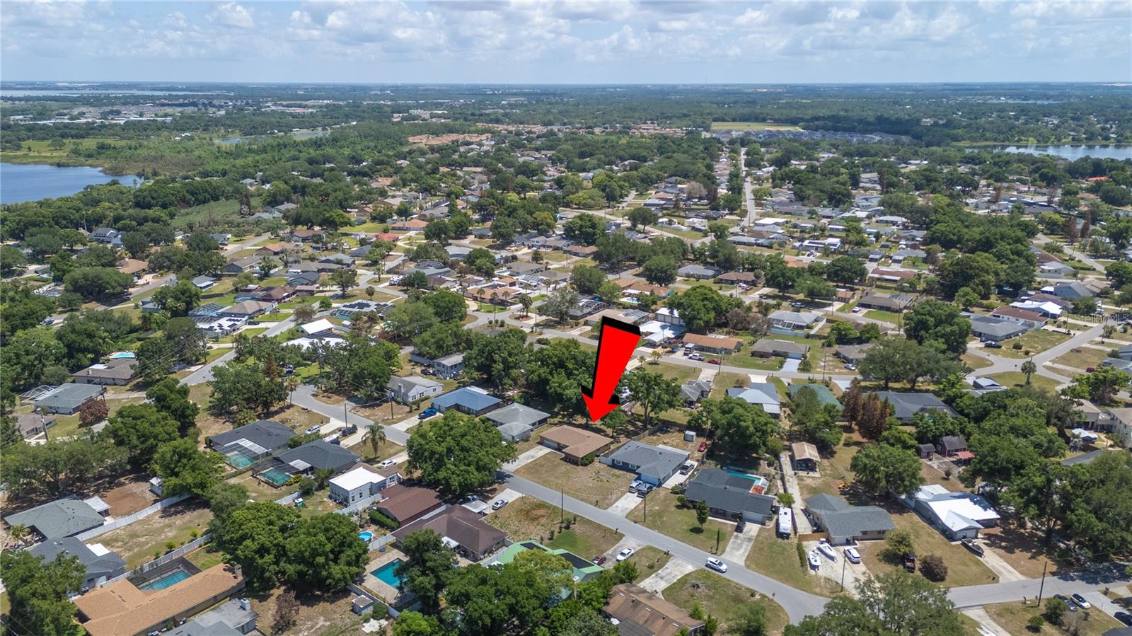 ELOISE WOODS LAKE MARIAM UNIT - Residential