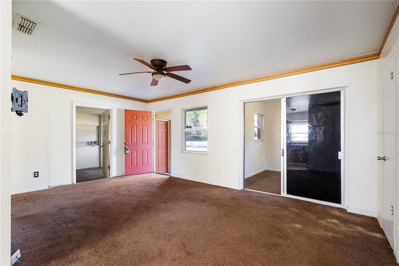 HUTCHINSONS - Residential