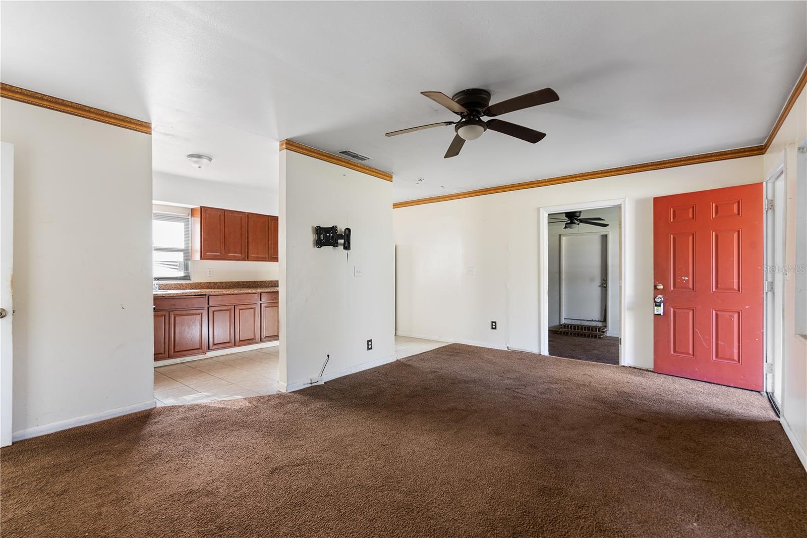 HUTCHINSONS - Residential