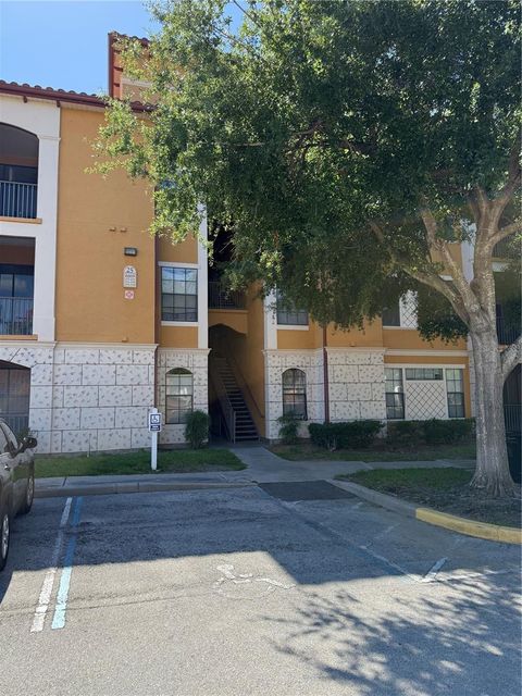 6169 METROWEST BOULEVARD 208 ORLANDO FL 32835