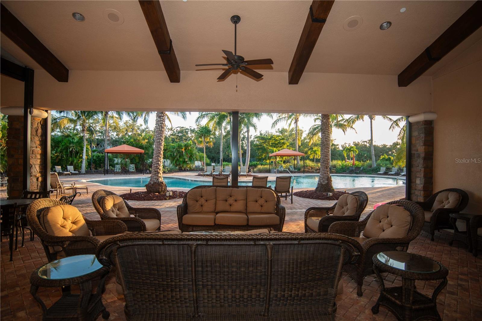 ESPLANADE BY SIESTA KEY - Residential Lease