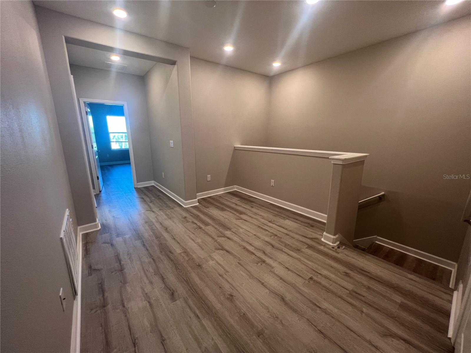 SYLVAN XING PH 2 - Residential Lease