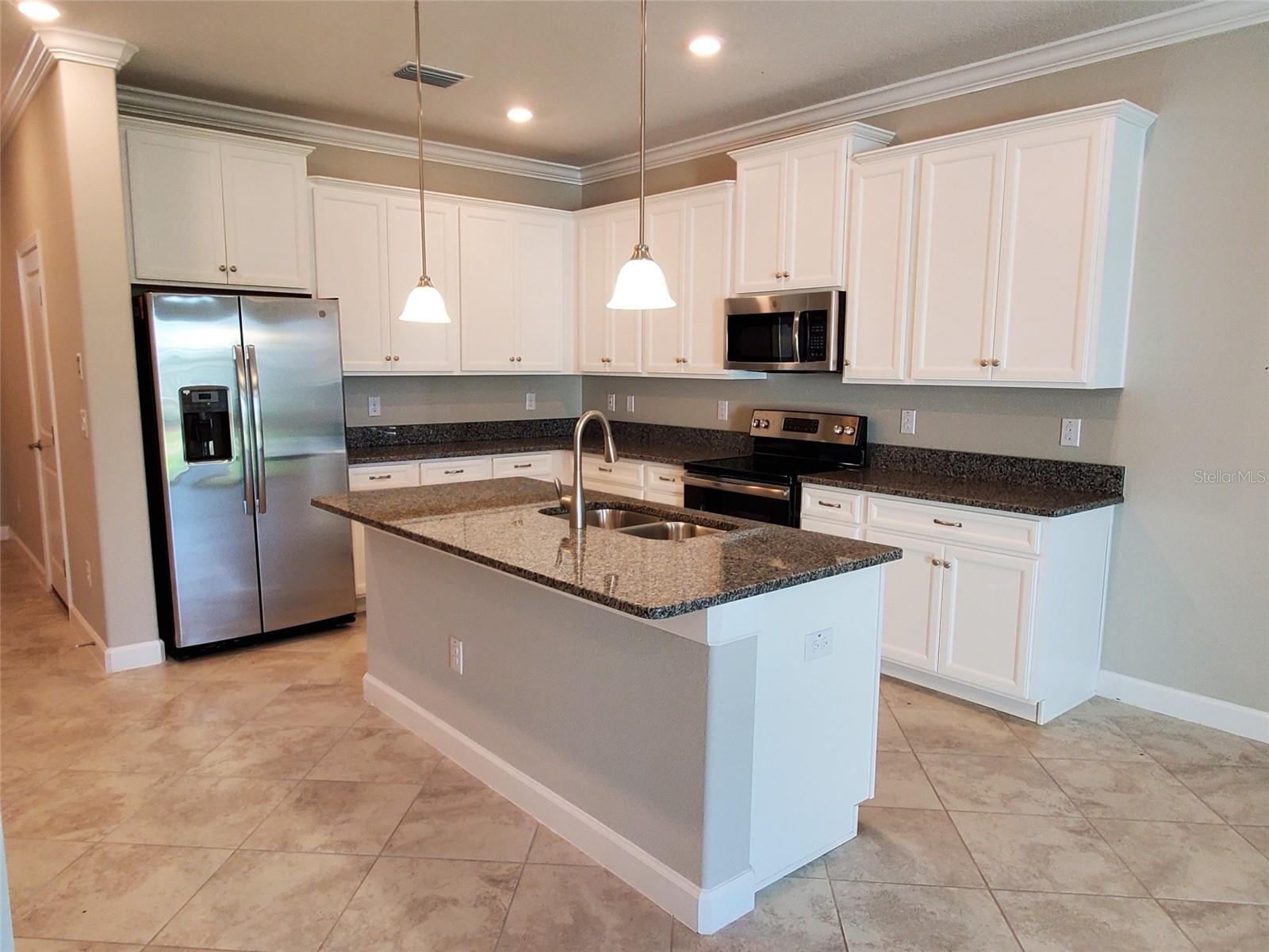 SYLVAN XING PH 2 - Residential Lease