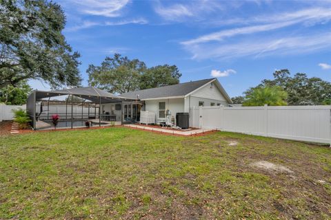 A home in SEMINOLE