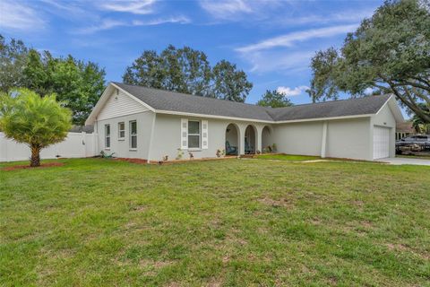 A home in SEMINOLE