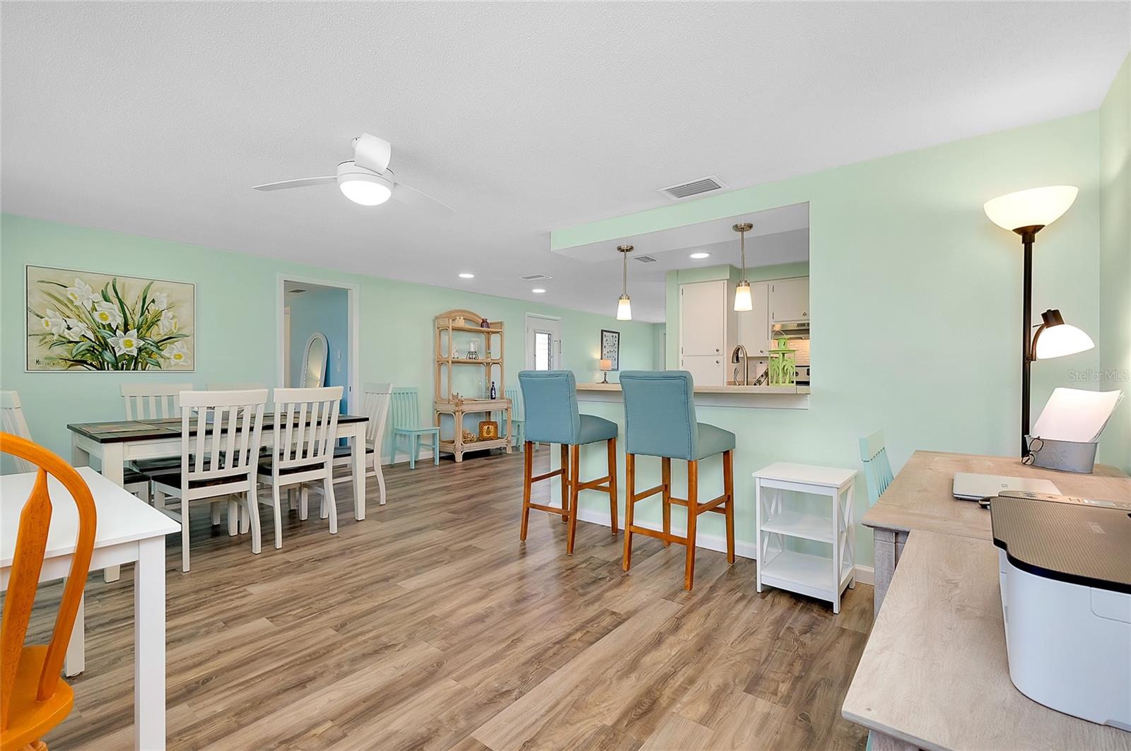 CIRCLE WOODS OF VENICE 2 - Residential