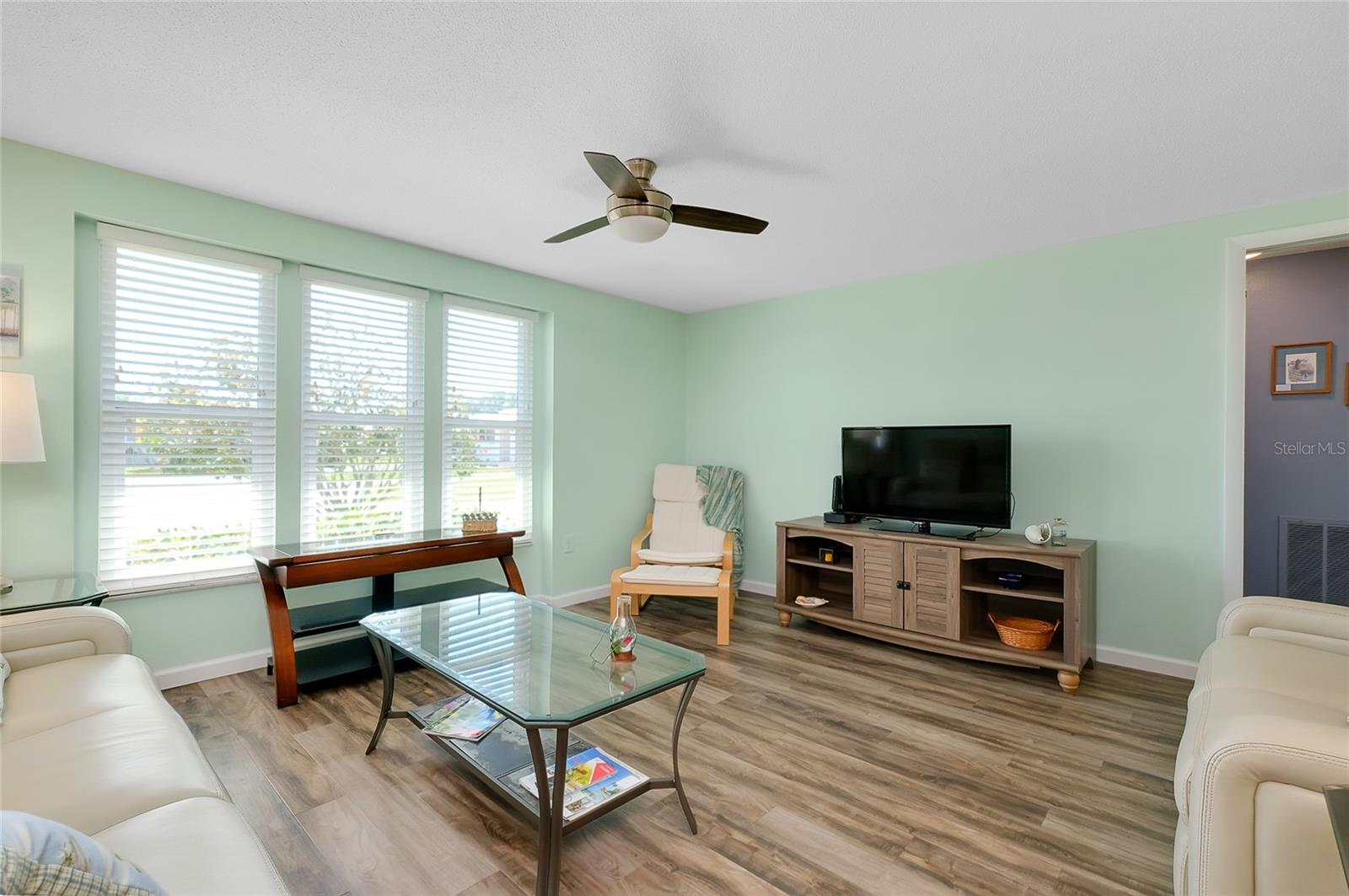 CIRCLE WOODS OF VENICE 2 - Residential