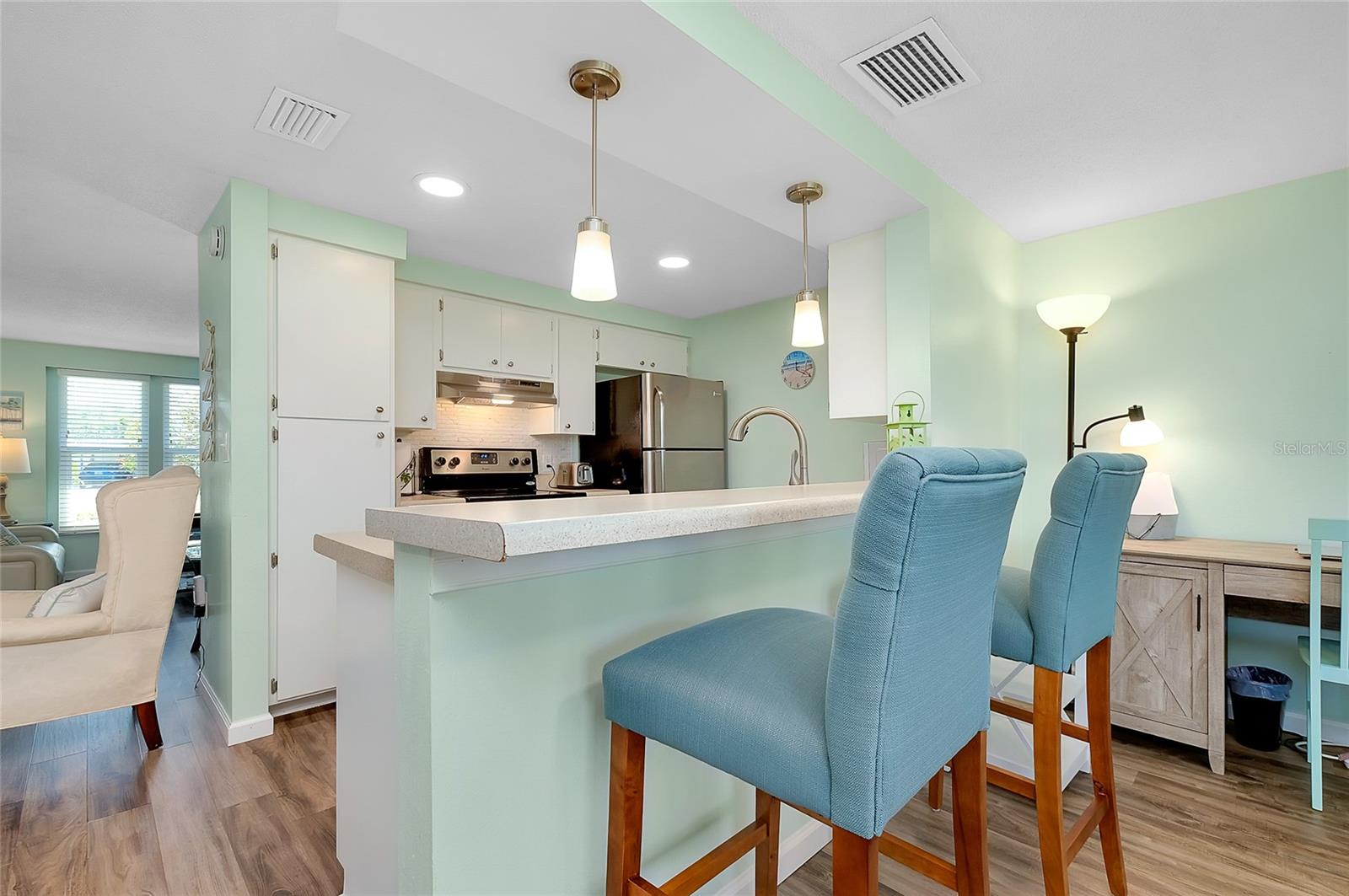 CIRCLE WOODS OF VENICE 2 - Residential