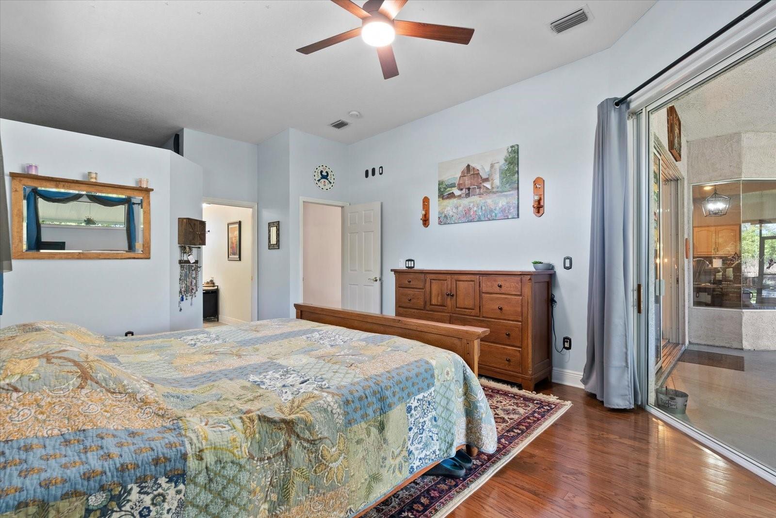 TAMIAMI FARMS - Residential