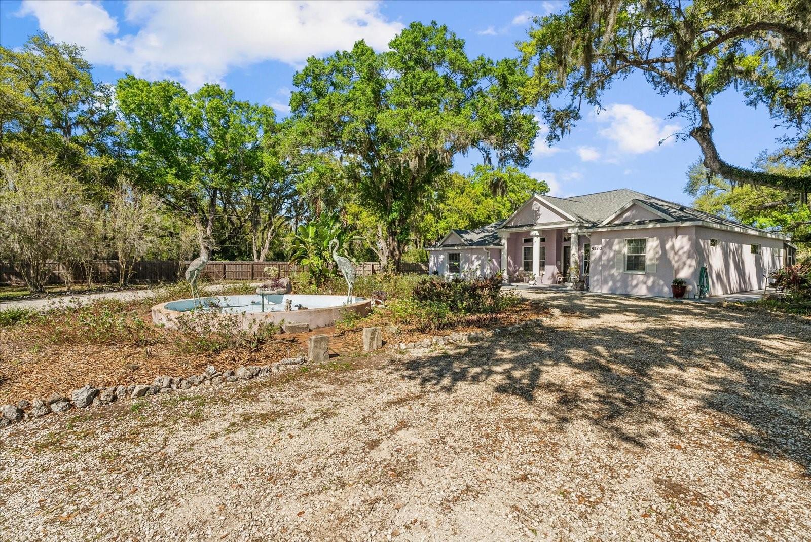 TAMIAMI FARMS - Residential