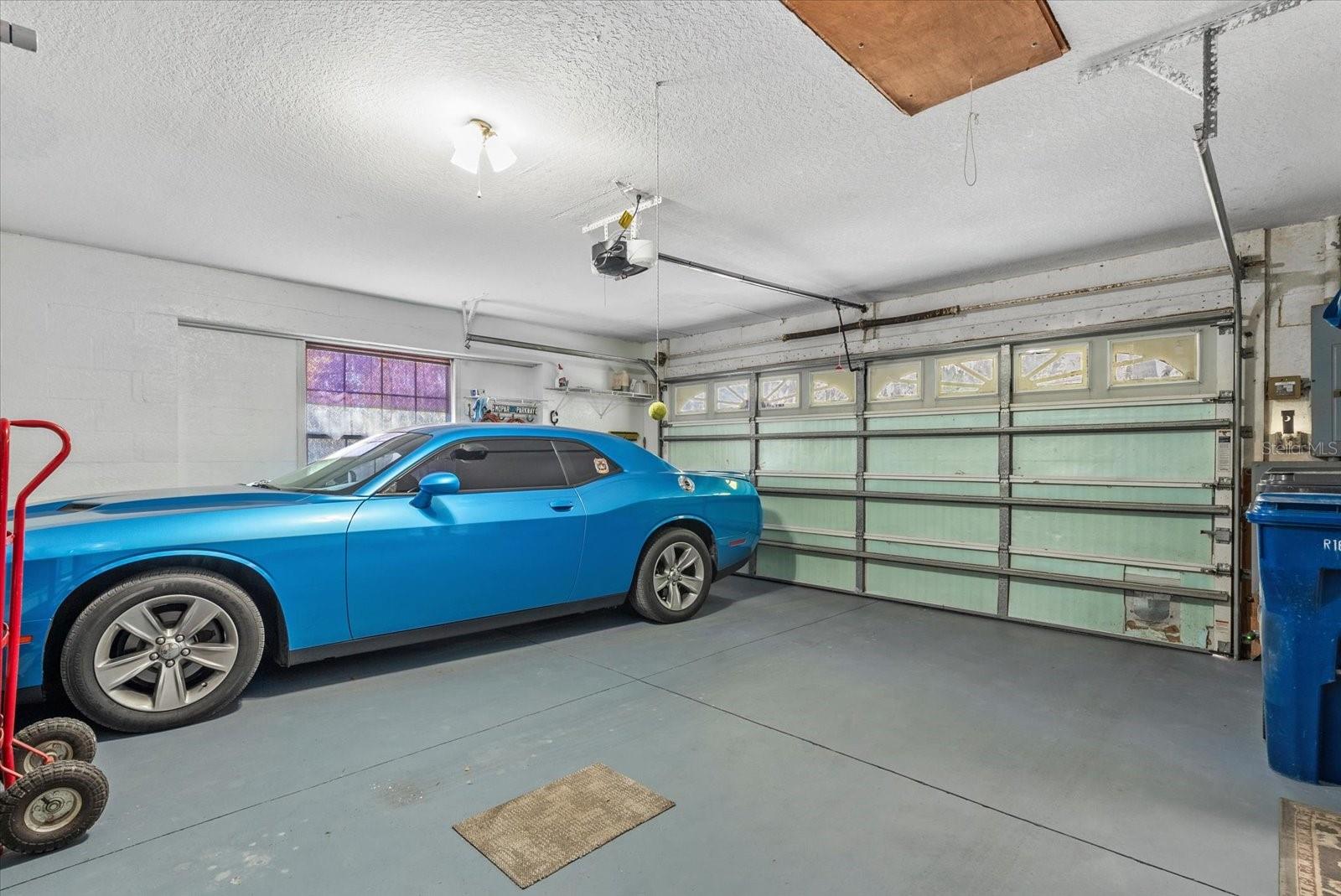 TAMIAMI FARMS - Residential