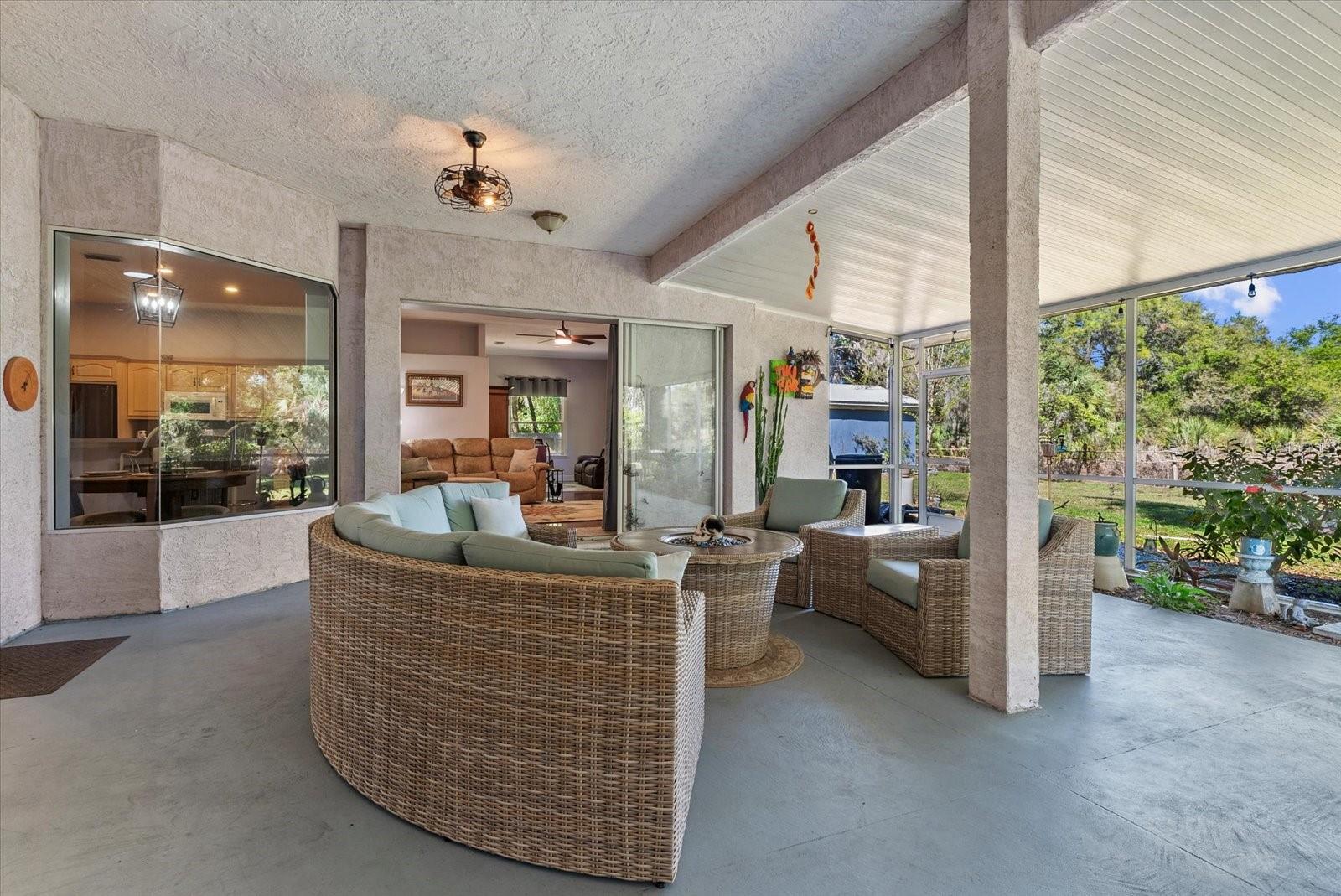 TAMIAMI FARMS - Residential