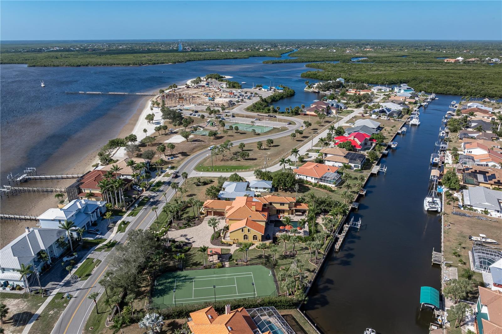 4469 HARBOR BOULEVARD