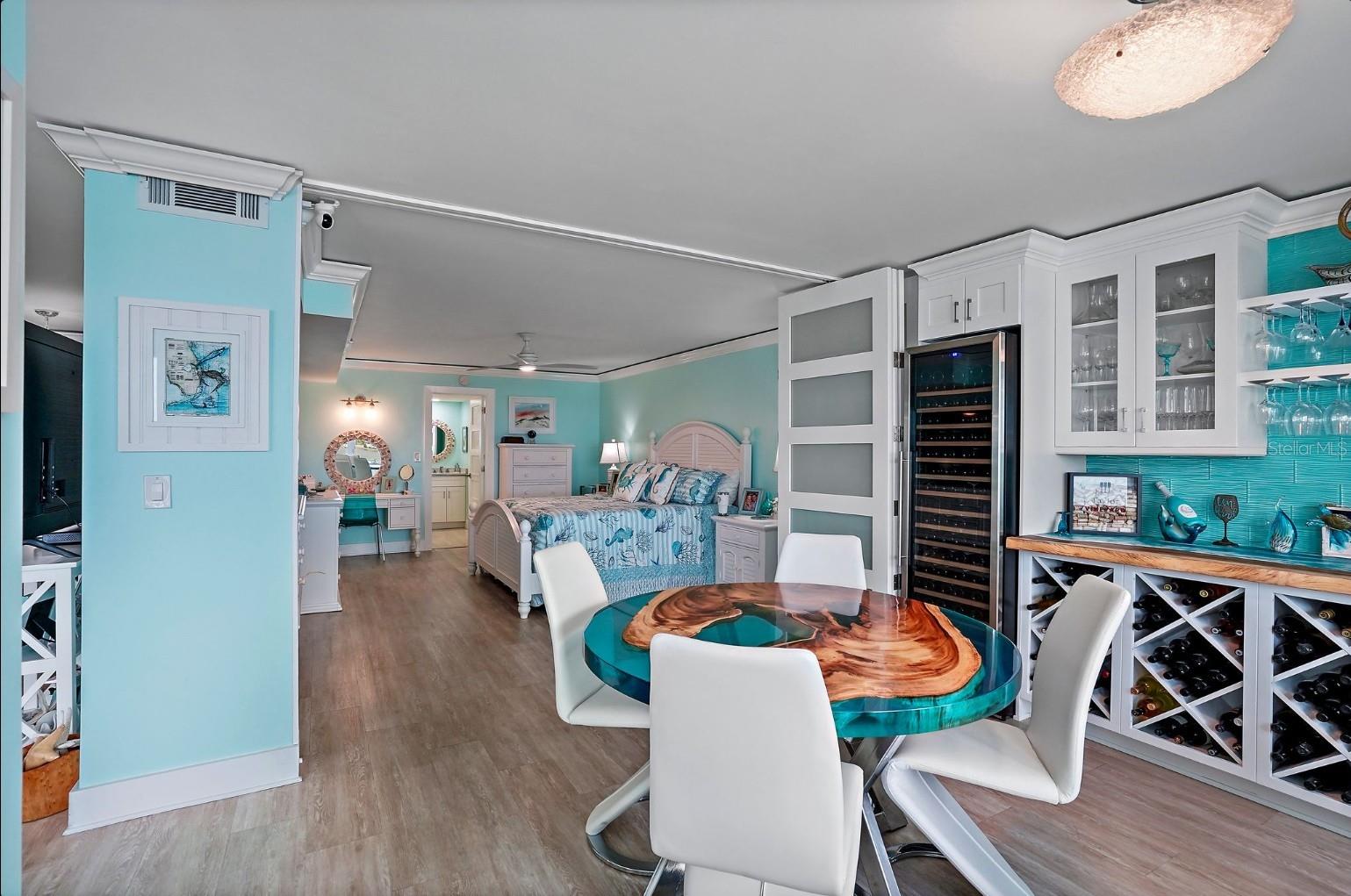 BAYWAY ISLES POINT BRITTANY FOUR - Residential