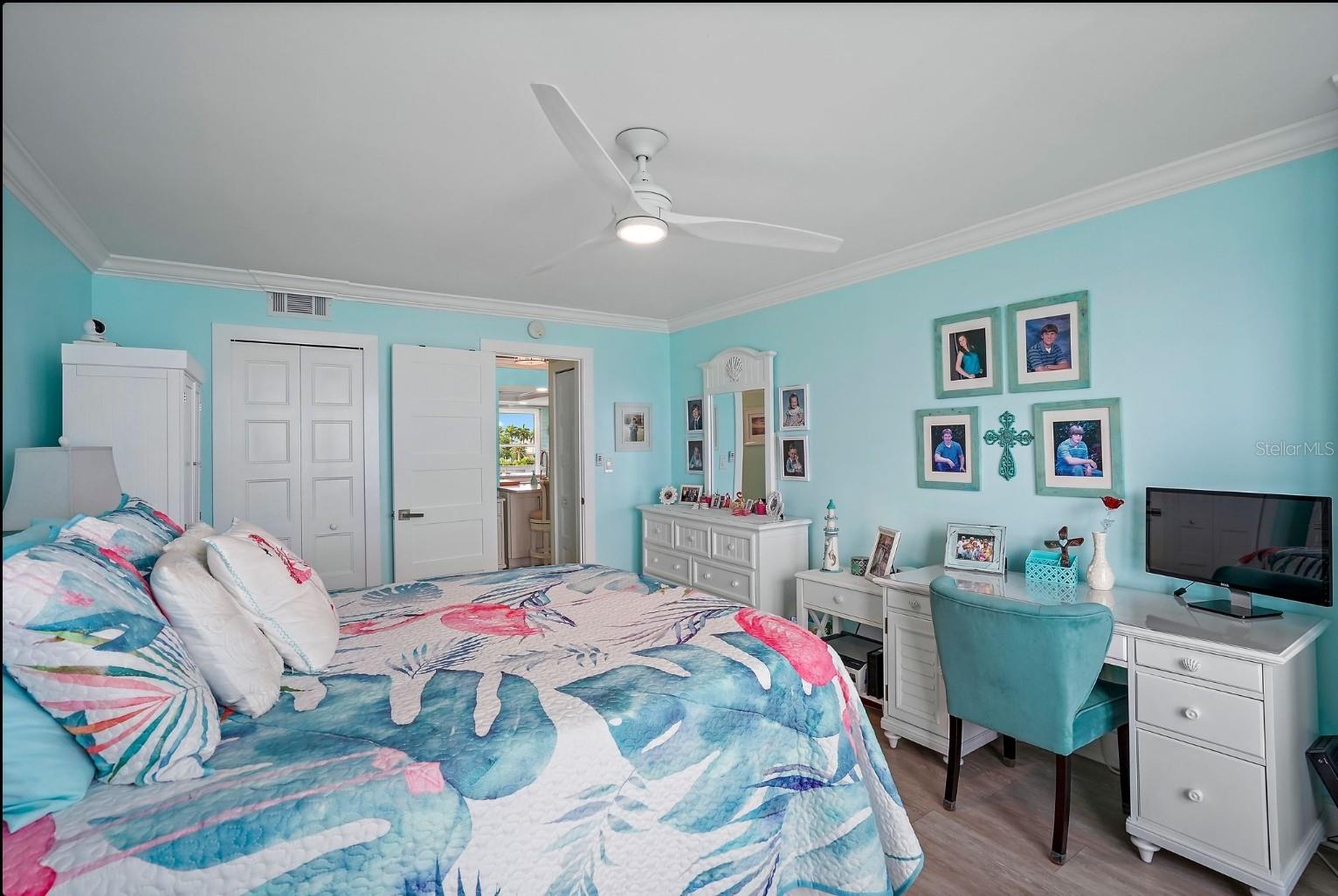 BAYWAY ISLES POINT BRITTANY FOUR - Residential