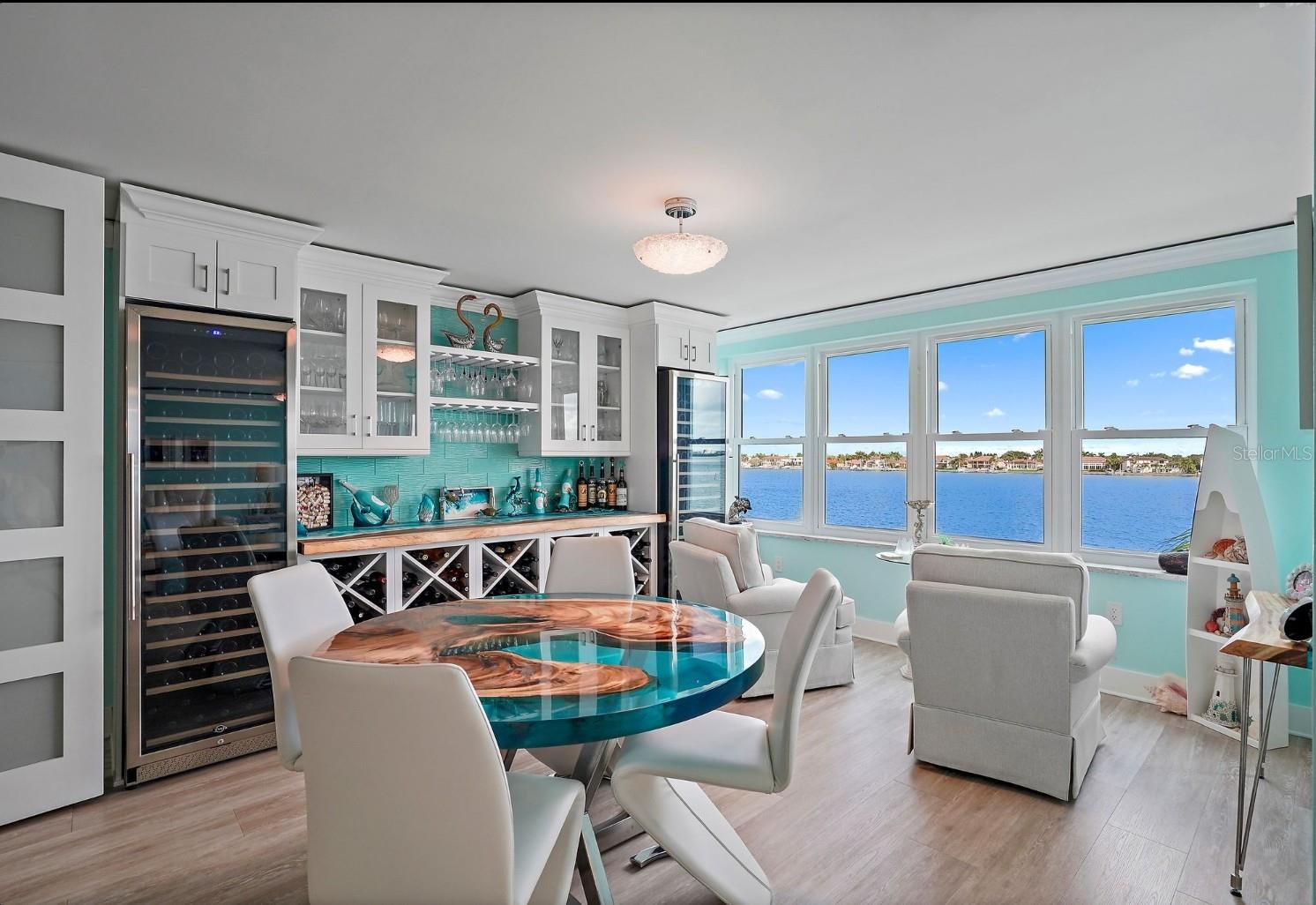 BAYWAY ISLES POINT BRITTANY FOUR - Residential