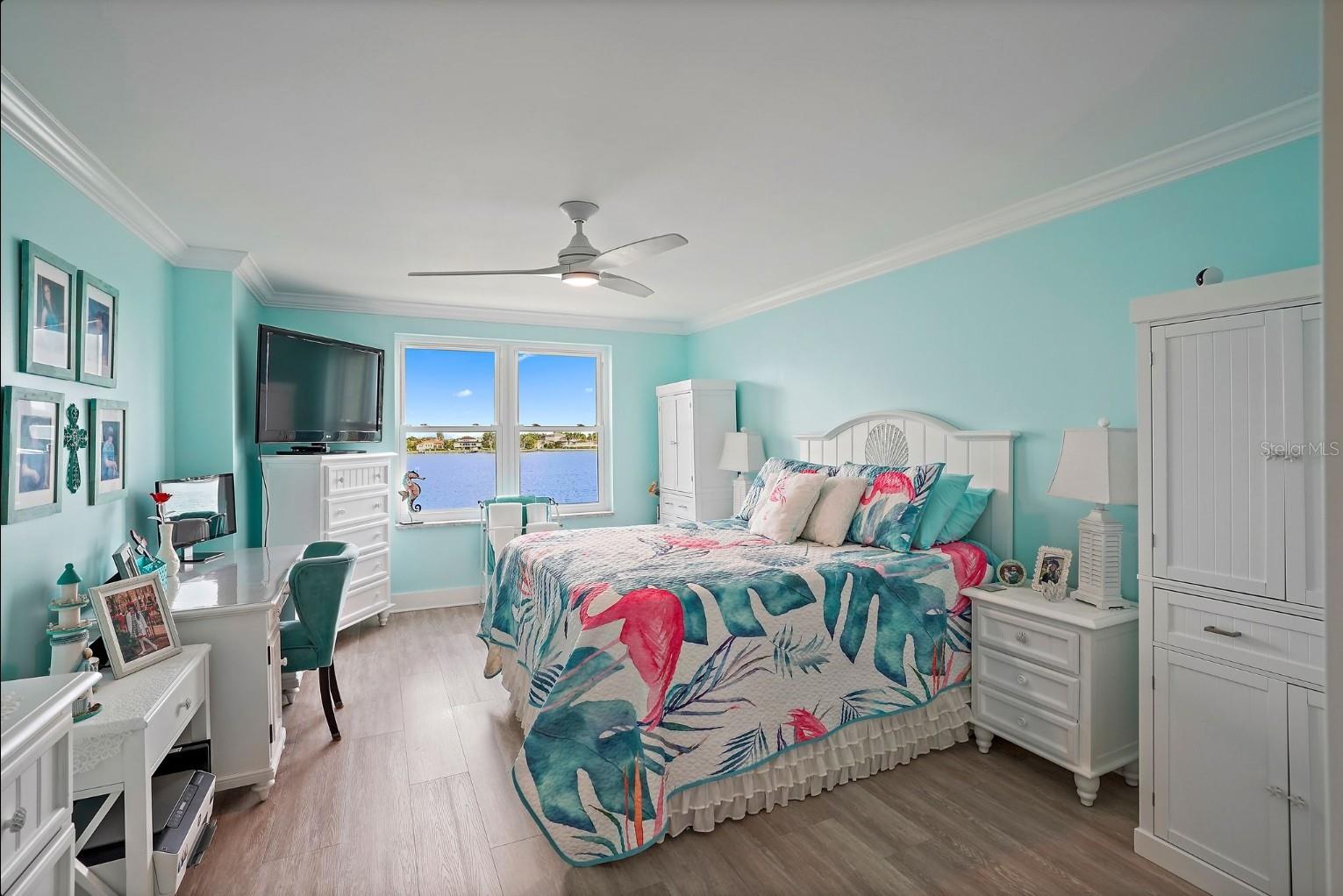 BAYWAY ISLES POINT BRITTANY FOUR - Residential