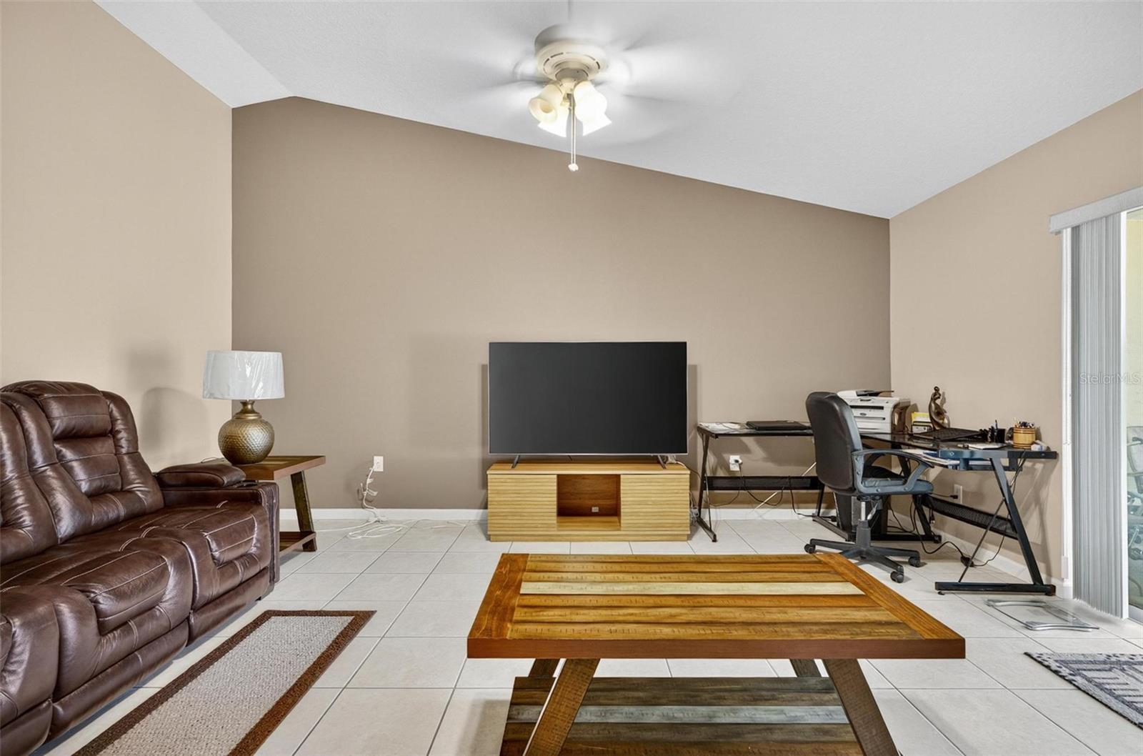 FAWN OAKS PALM COAST SEC 02 SUNRISE PLAZA - Residential Income