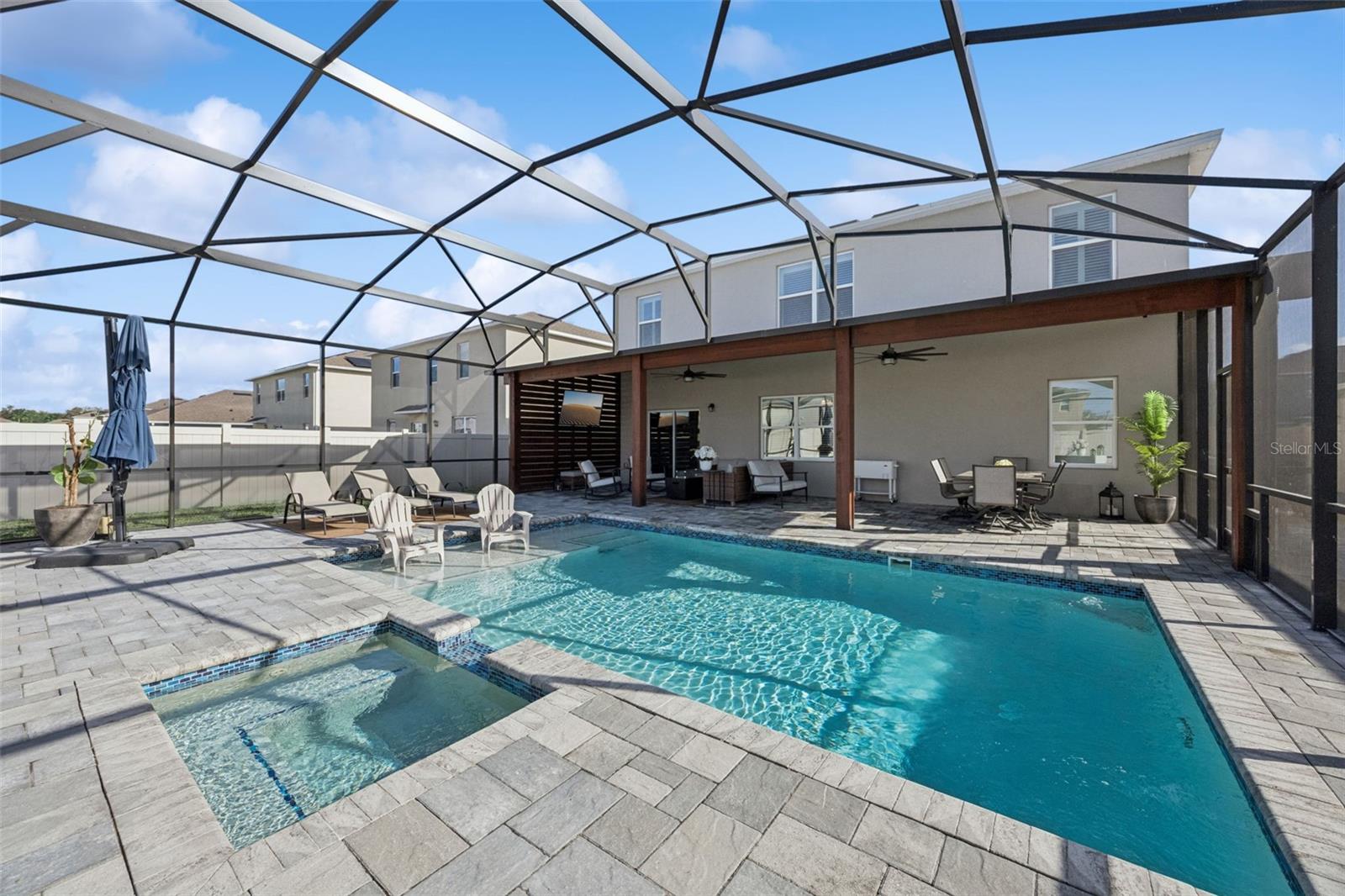 RIVERBEND AT CAMERON HEIGHTS PHASE 2 - Residential