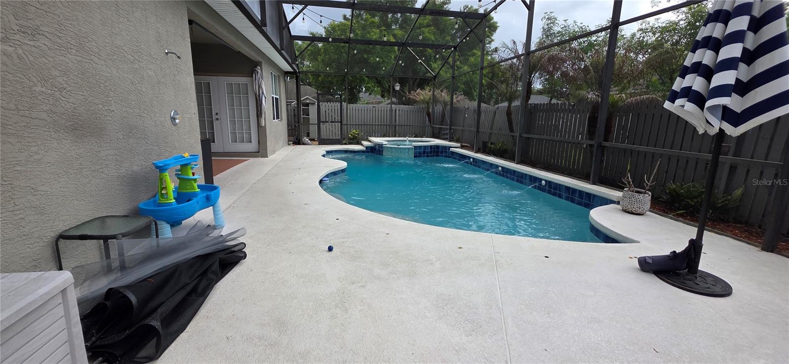 ALOMA WOODS PH 5 - Residential