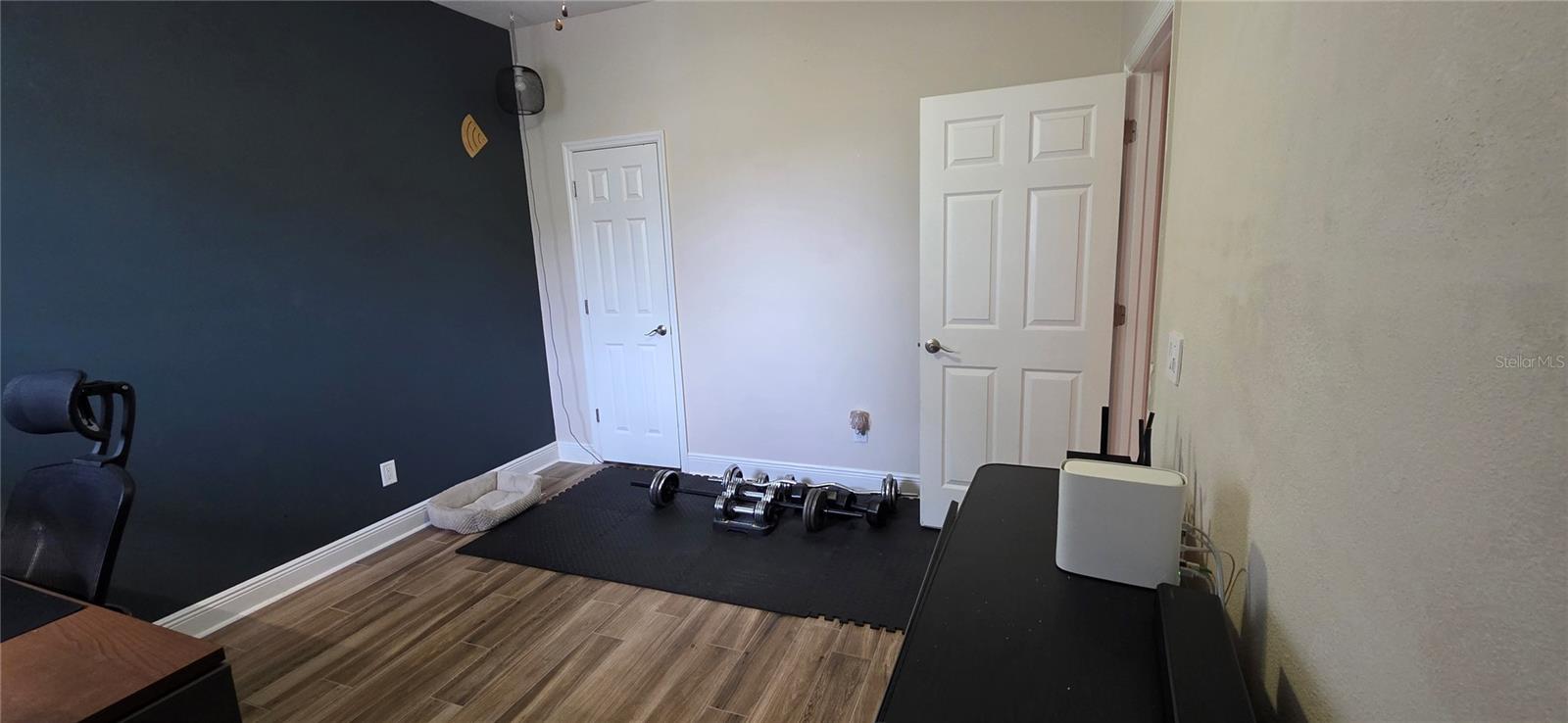 ALOMA WOODS PH 5 - Residential