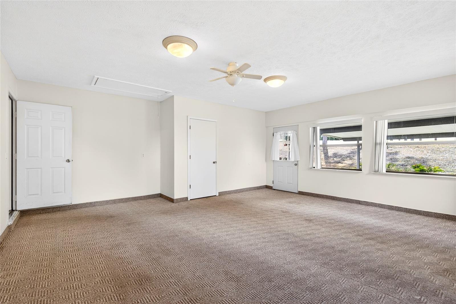 ROLLING HILLS UN 05 - Residential