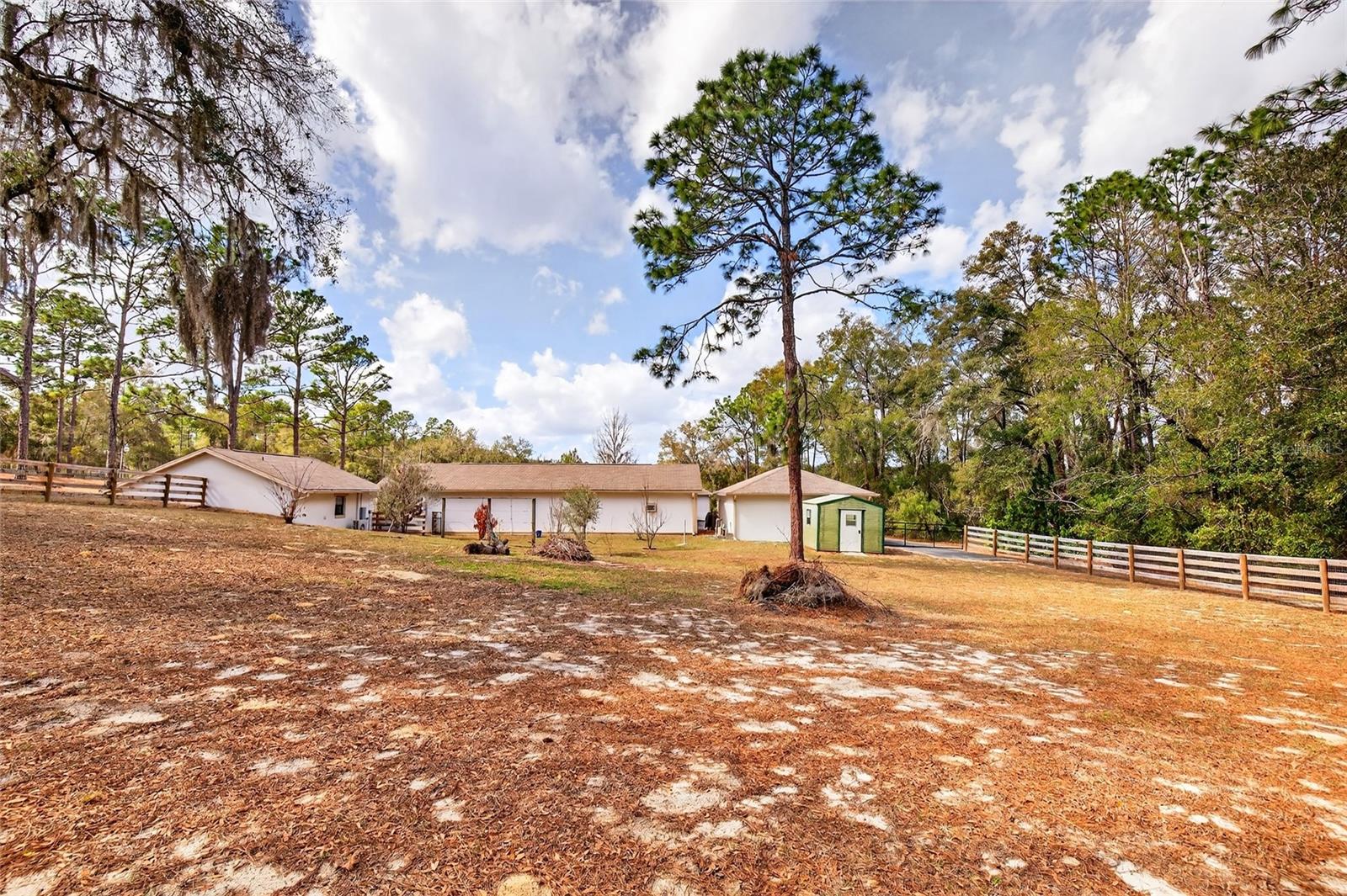 ROLLING HILLS UN 05 - Residential