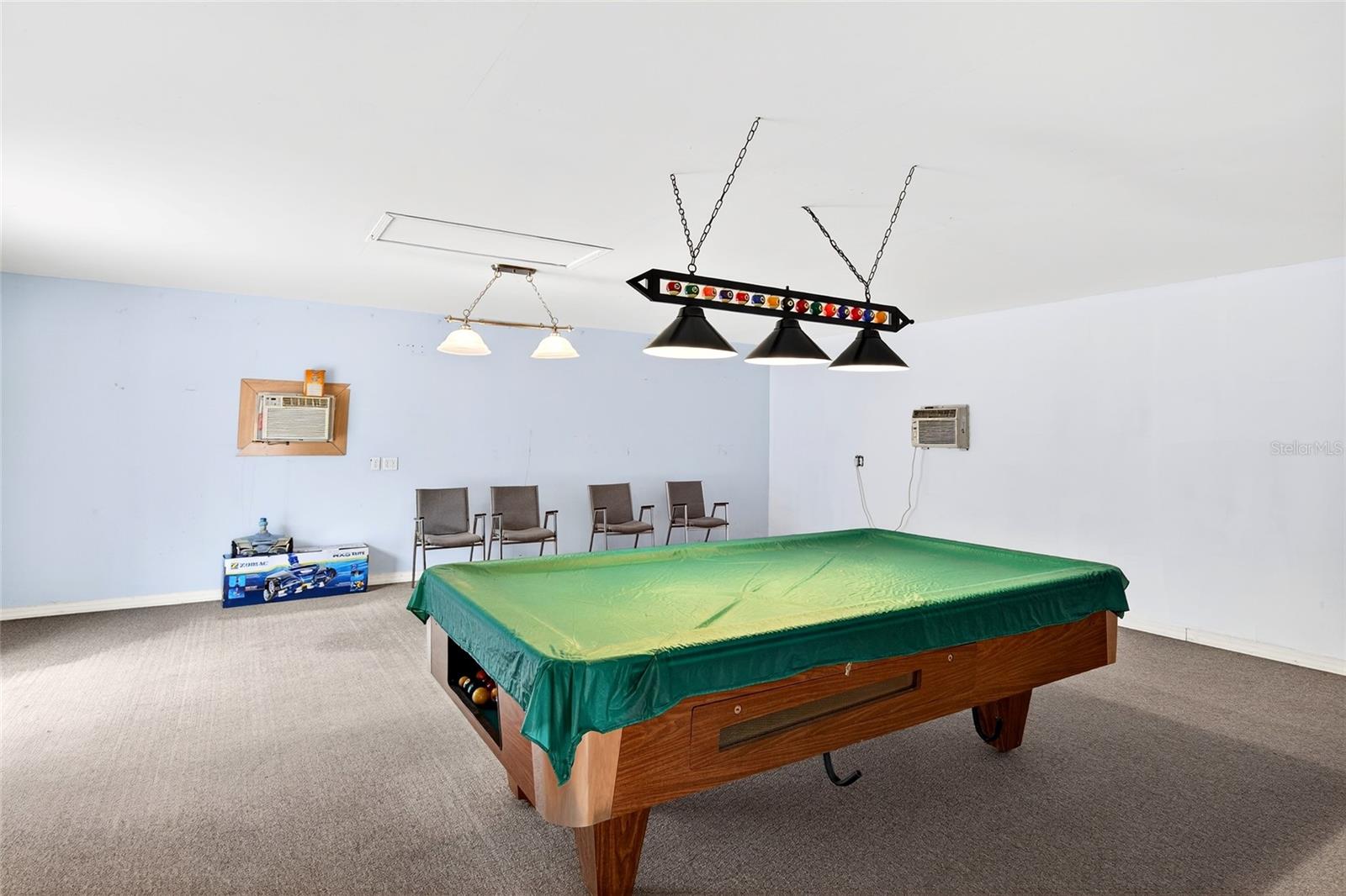 ROLLING HILLS UN 05 - Residential