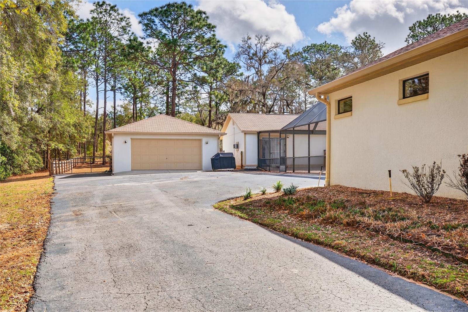 ROLLING HILLS UN 05 - Residential