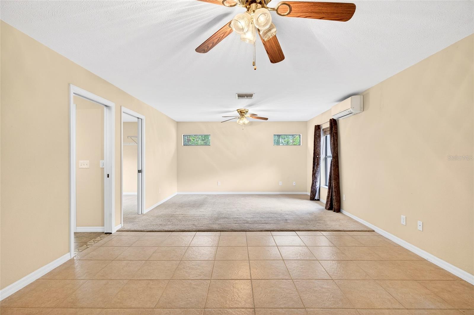 ROLLING HILLS UN 05 - Residential