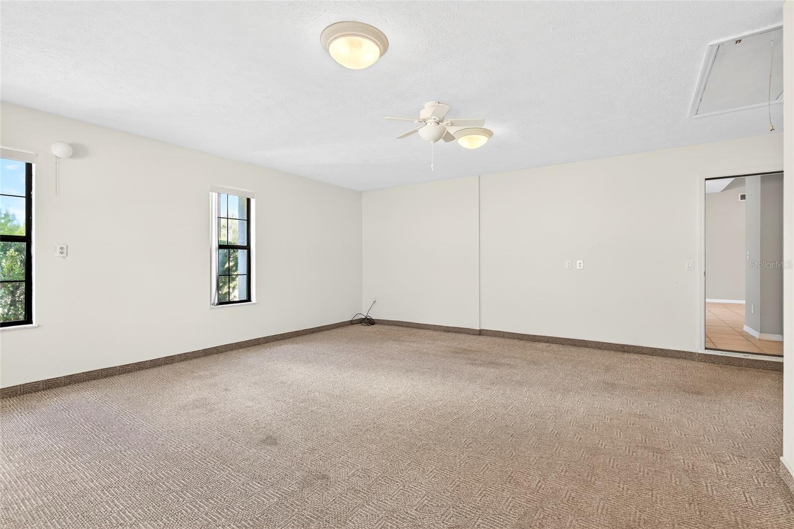 ROLLING HILLS UN 05 - Residential