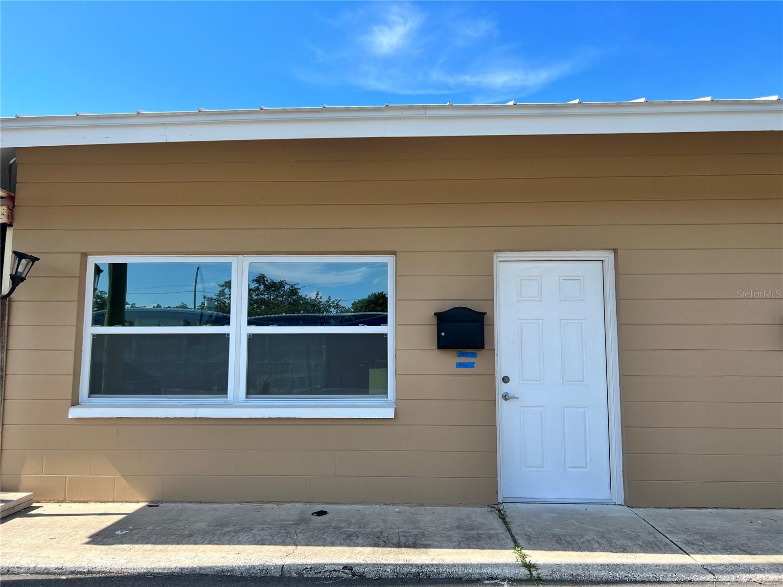 JOHNSON PARK - Commercial Lease