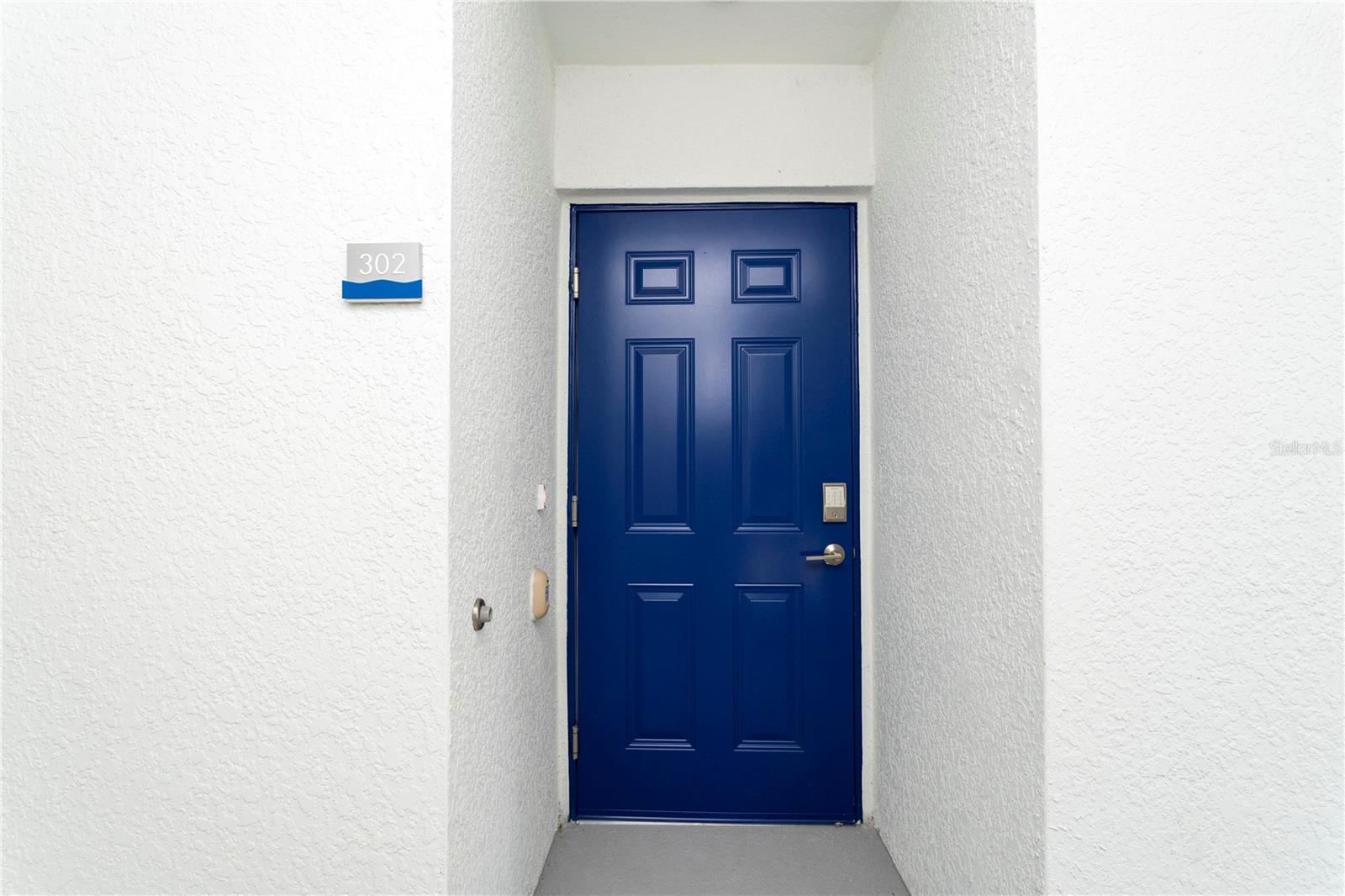 3151 PARADOX CIRCLE 302